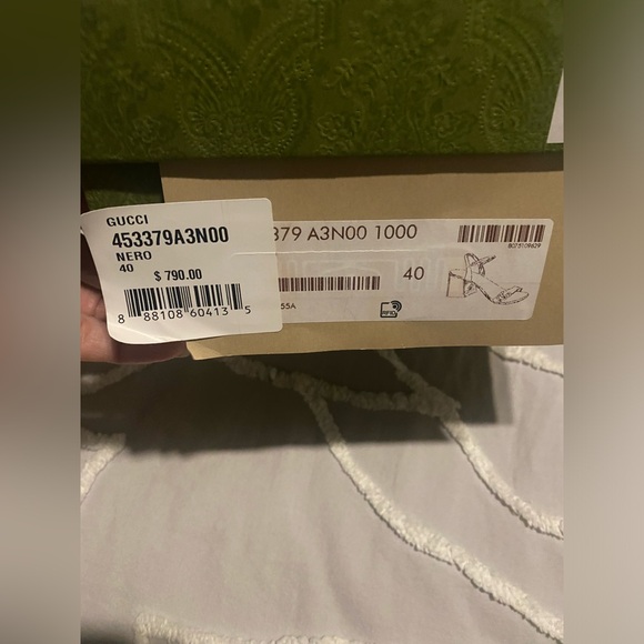 Like new Gucci heels - Picture 2 of 7